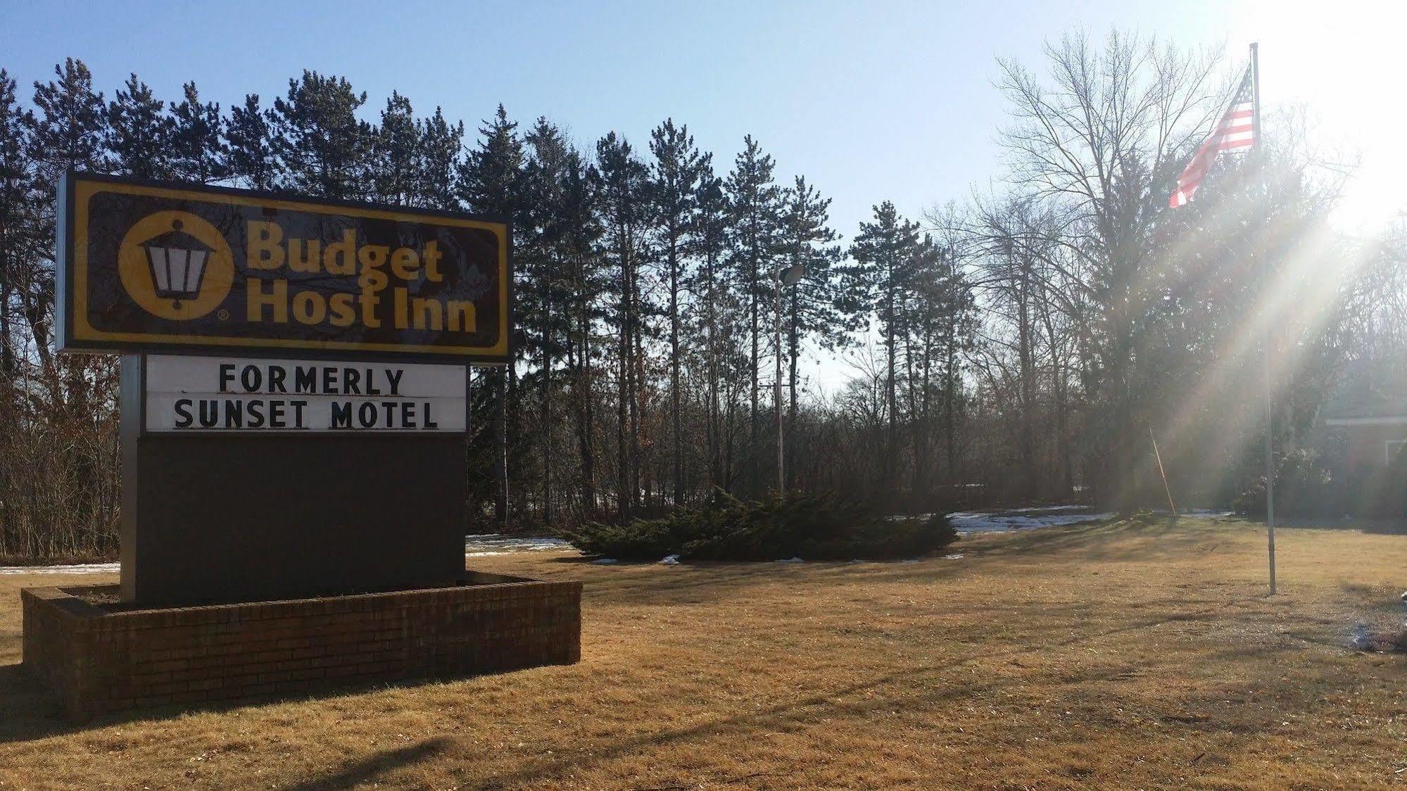 Budget Host Inn Allegan Bagian luar foto